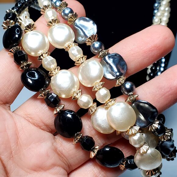 Retro Multi Strand Beaded Twist Necklace Unsigned 20" Vtg - Picture 4 of 8